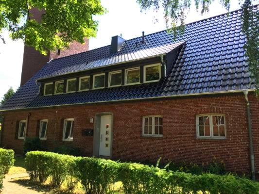 Ferienwohnungen Arp "2D" Mit Terrasse Und Parkplatz Itzehoe Eksteriør bilde